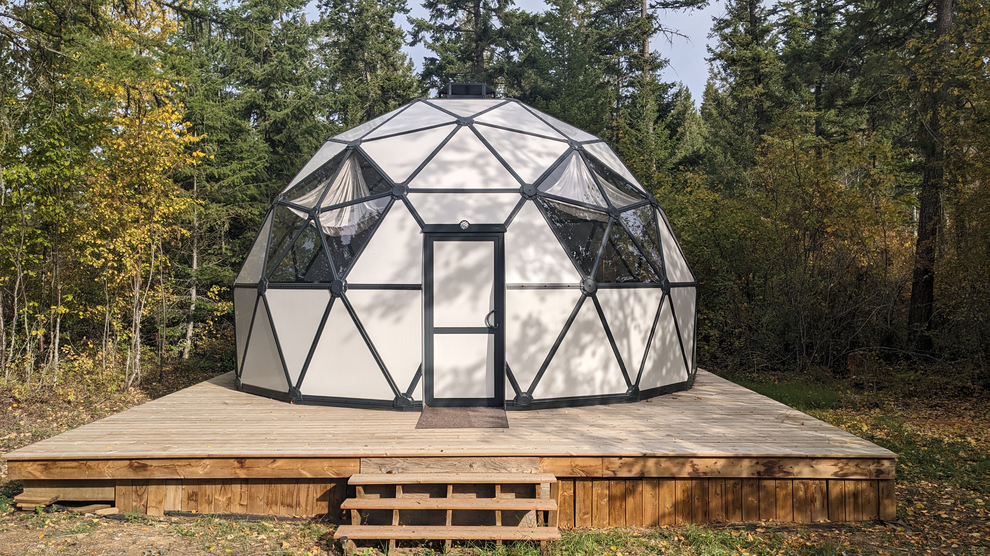 Front view of dome with empty deck